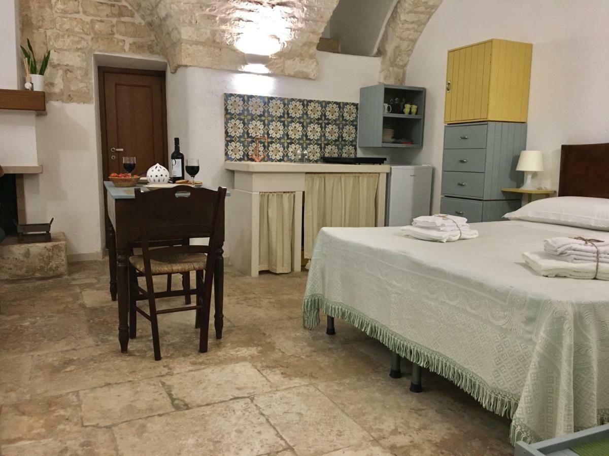 Casa Villani Guest House Ostuni Bagian luar foto
