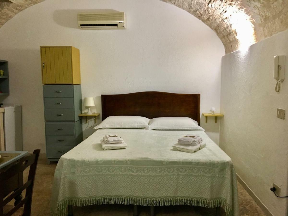 Casa Villani Guest House Ostuni Bagian luar foto