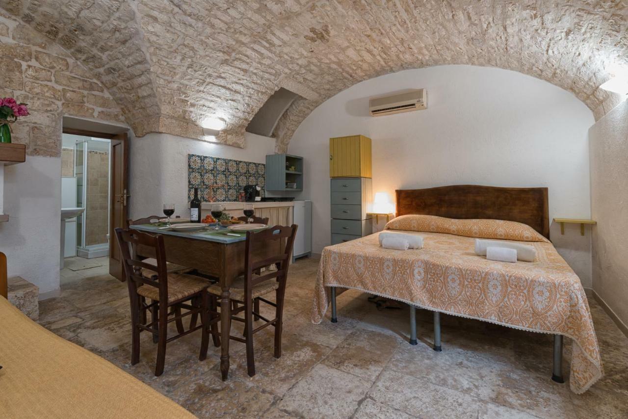 Casa Villani Guest House Ostuni Bagian luar foto