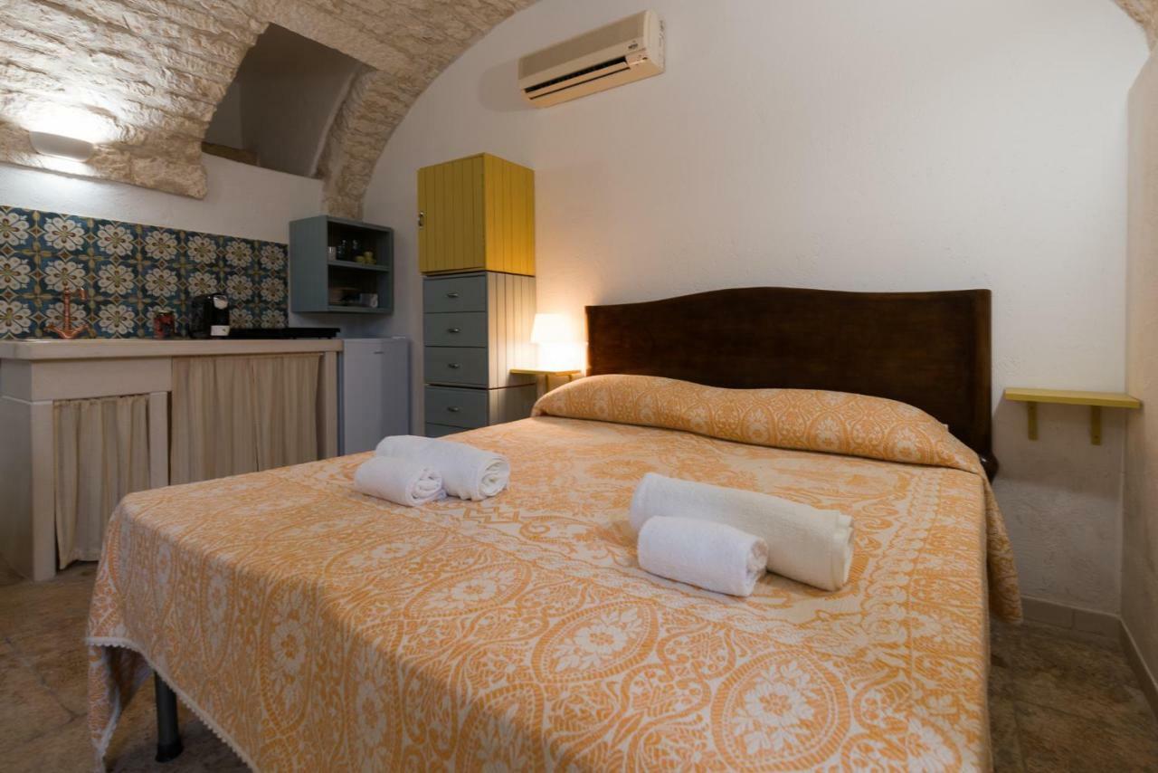 Casa Villani Guest House Ostuni Bagian luar foto