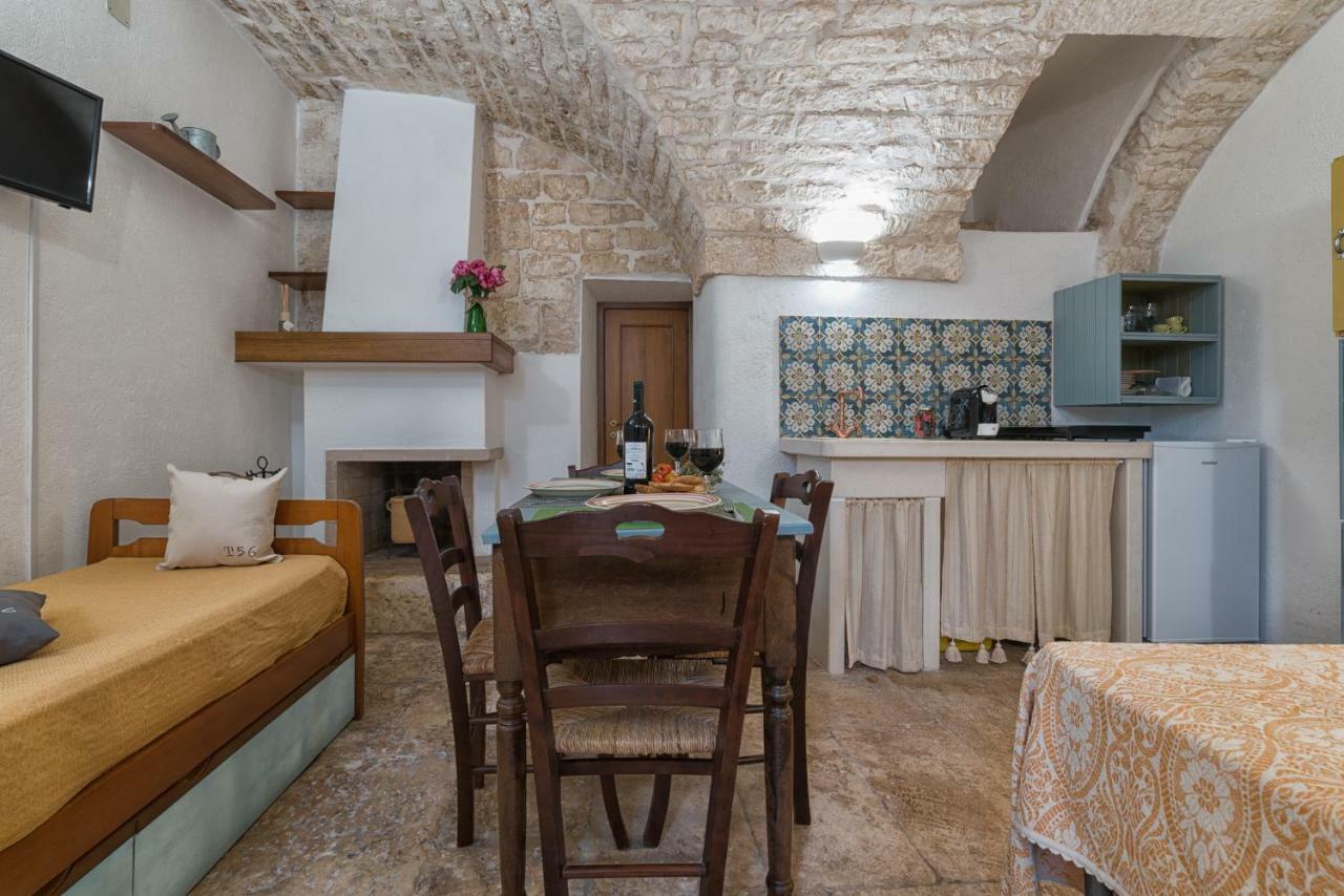 Casa Villani Guest House Ostuni Bagian luar foto